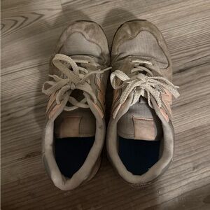 New balance sneakers